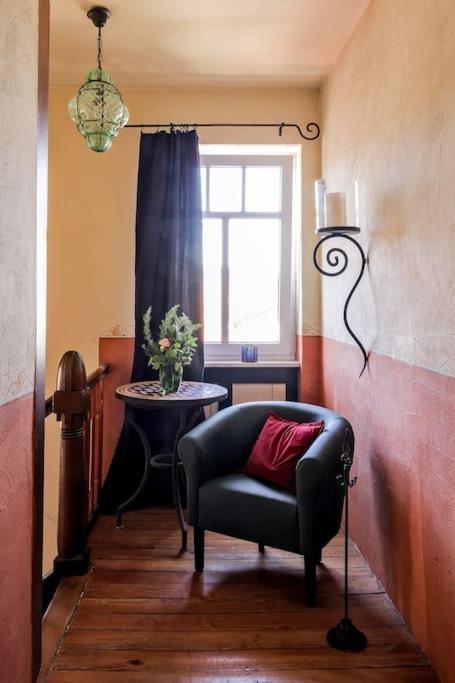 Charmante, Grosszuegige Ferienwohnung Villa Fleurie Бретен Екстериор снимка